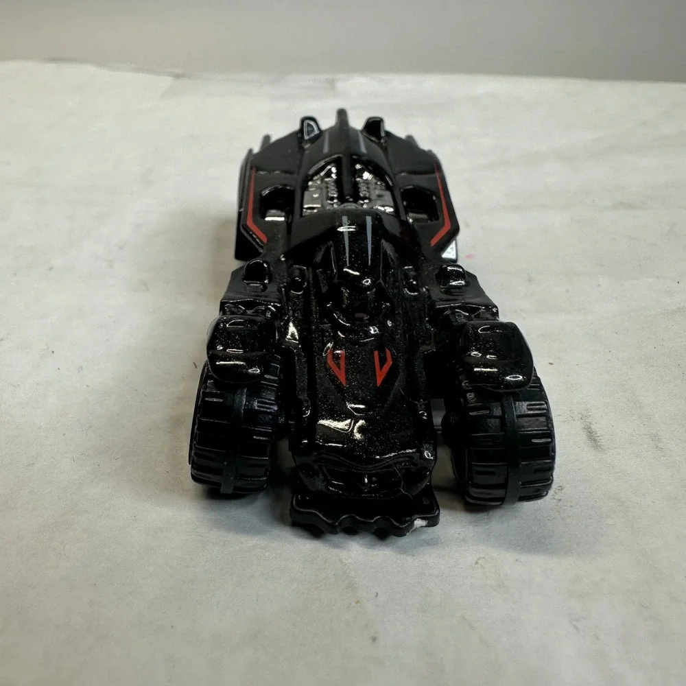 Hot‎ Wheels Batman Arkham Knight Batmobile Black Diecast Car CFG82 2015 Mattel